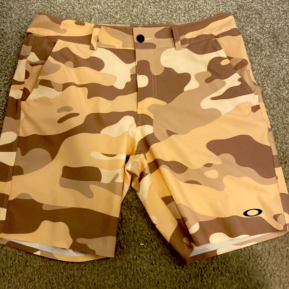 Desert camo Oakley all-purpose shorts